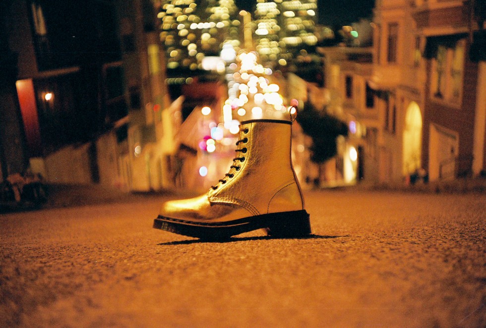 Dr Martens - gold boot