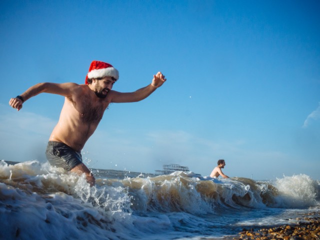 Brighton Christmas day swim 2014