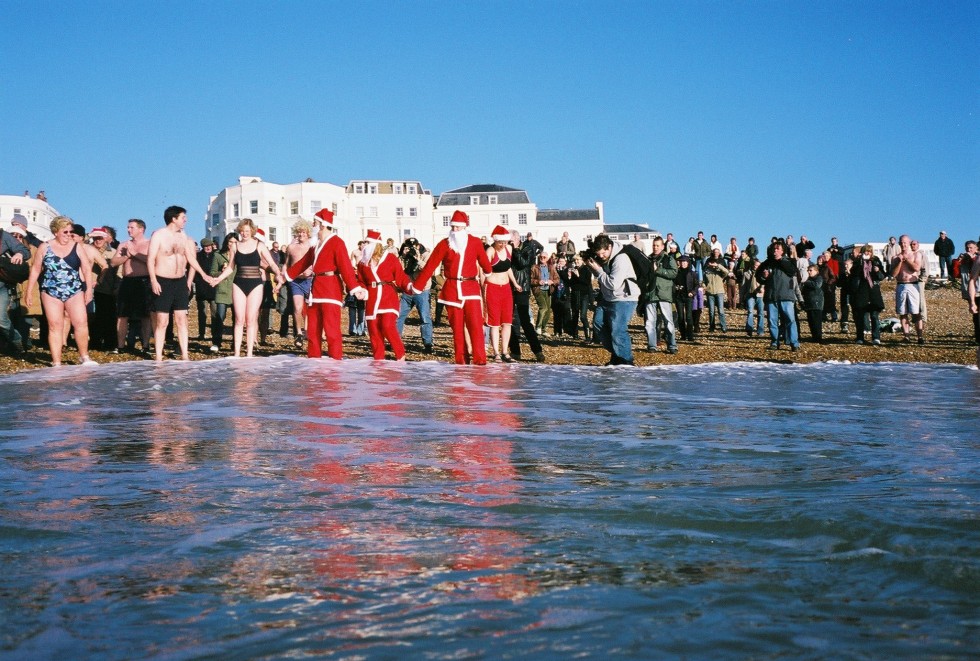 Brighton Christmas day swim 2005