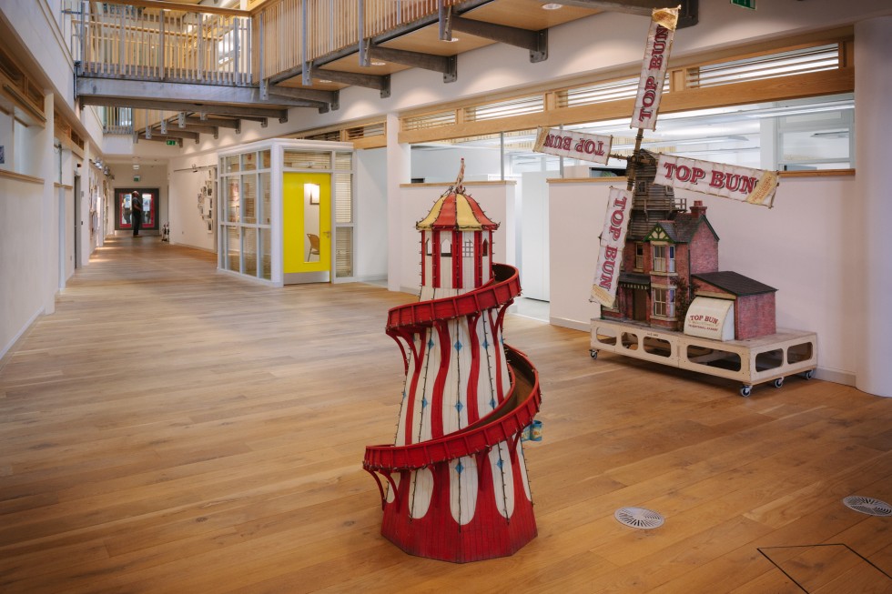 Aardman Animation Wallace and Gromit Top Bun Windmill And Helta Skelta