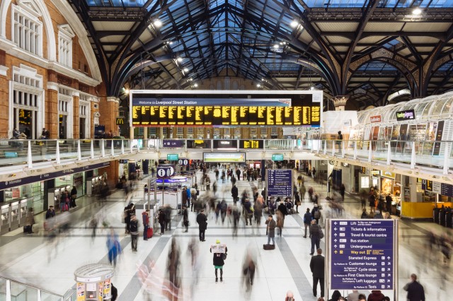 Rockcakes lost in Liverpool Street Shot on the Samsung Galaxy NX