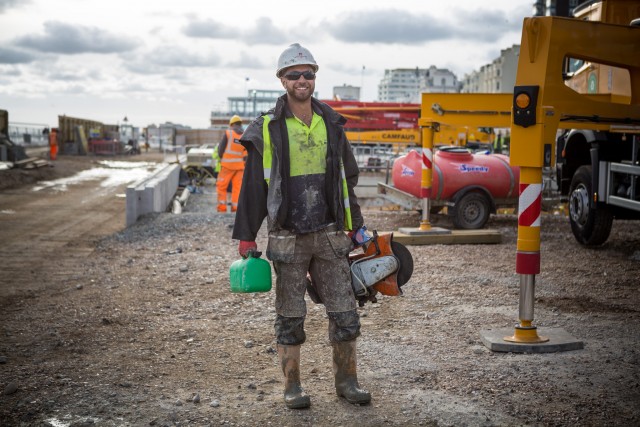 i360 concrete foundation pour 2015-05-30